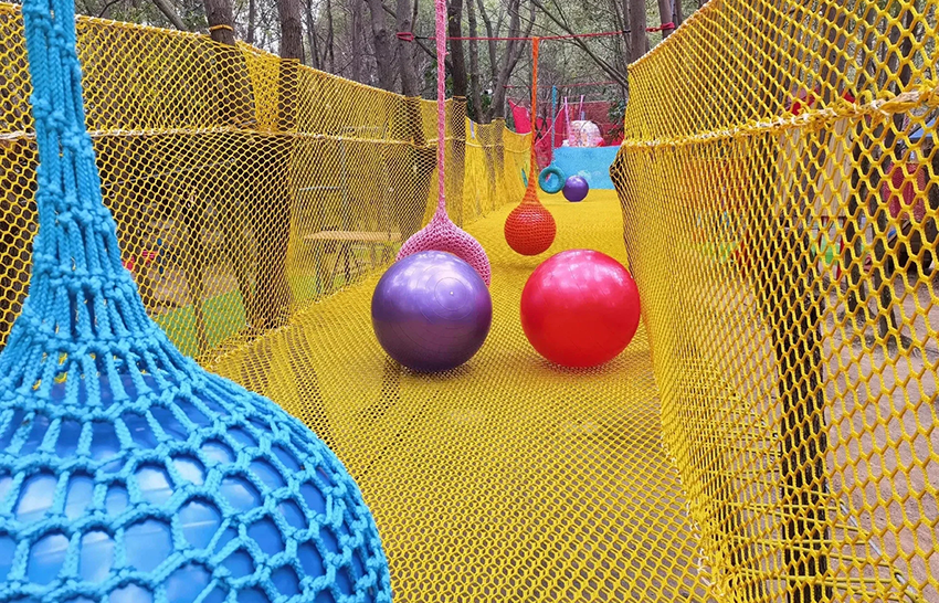 丛林魔网丛林拓展丛林爬